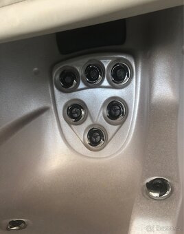 Vířivka Brilix - 6