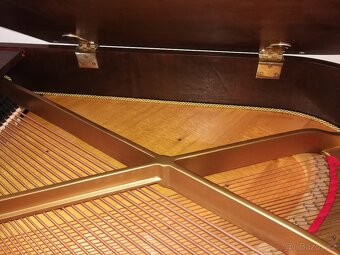 Klavírní křídlo August Förster velikost 5 Chippendale - 6