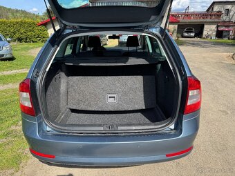Škoda Octavia 2 com 1.2 TSi 77 kw XENONY 2011 - 6
