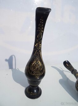 Mosazná váza . - 6