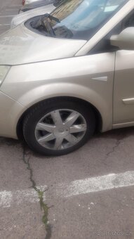 Renault Megane - 6
