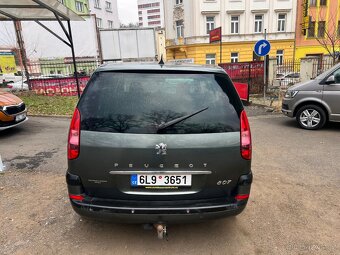 Peugeot 807, 2,0 Hdi 100 Kw, 7 míst Rok výroby: 7/2007 - 6