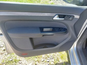 VW TOURAN - 6