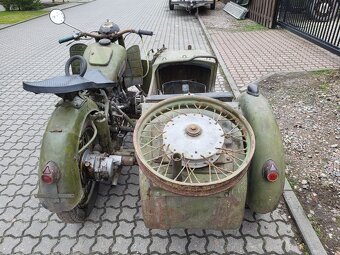 Dněpr,Ural MW 750 vojenský s pohonem sidecaru - 6