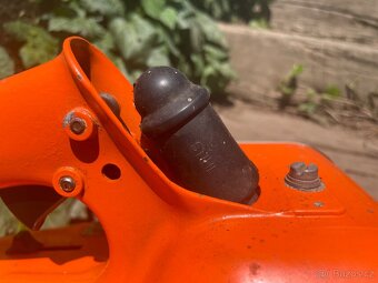 Stihl 08s - 6