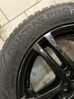 5x108 R17 7,5J ET47 + 235/55 R17 Vredestein celoročné - 6