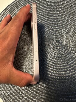 Prodám Apple IPhone 13 128GB barva Pink - 6