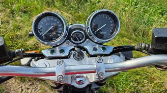 SUZUKI GSX 1200 - 6