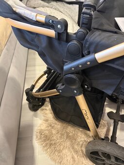 Kočárek MoMi LIMURU 2v1 černý S FAKTUROU - 6