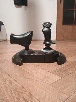 Joystick Thrustmaster T.Flight Full Kit X, pedálová sada TFR - 6