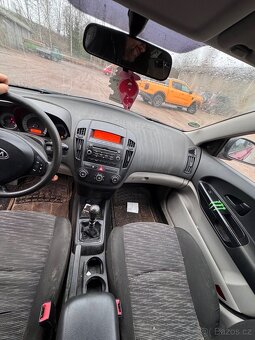 Kia Ceed 1.6 CRDI - 6