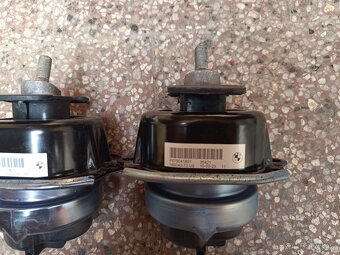 Silentbloky motoru BMW e70-71 - 6
