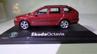 Abrex Škoda Octavia Combi II 1/43 I.edice - 6