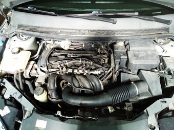 Ford Focus 1.6 i, LPG, 74 kW, r.v.2005 - 6