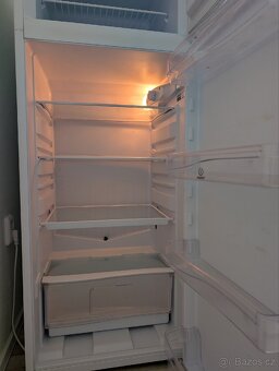 Lednice INDESIT s mrazákem / A+ Class - 6