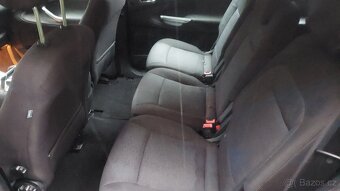 Ford S-max 2.0 107kw LPG 7 míst - 6