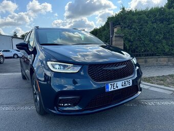 Chrysler Pacifica 3.6 S RU DVD Nový model 2022 - 6