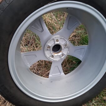 Volans Alu kola Škoda Scala Kamiq Fabia Rapud R17 - 6