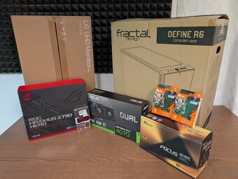 PC i9-13900K | RTX 4070 | DDR5 64GB | Z790 | 27" monitor - 6