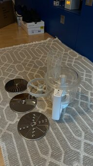 Prodám kuchyňský robot bosch CNUM5ST - 6