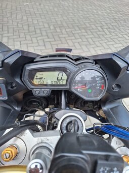 Prodám pěknou Yamaha FZ1 Fazer - 6