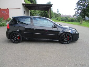 VW GOLF V - 2.0 GTi, 147 KW - 6