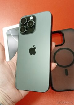 Apple iPhone 16 Pro Max 256GB záruka Apple 7/2026 - 6