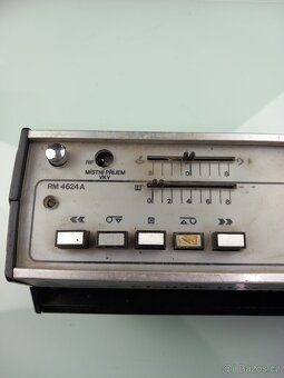 Přenosný radio-magnetofon Videoton RM - 6