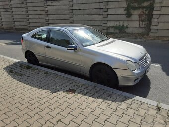 S L E V A . .Mercedes sport COUPE 2,0i + LPG  aut. TK platná - 6