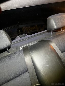 Interér BMW E36 sedan - 6