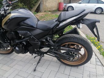 Kawasaki ZR 750N - 6