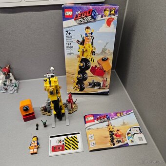 LEGO MOVIE 2 70823 Emmet's Thricycle - 6