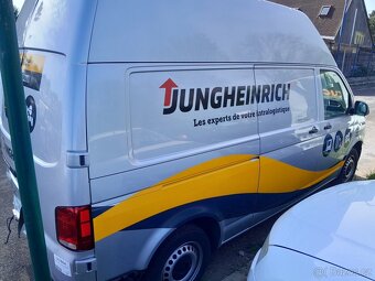 Volkswagen Transporter 2,0 TDi - 6