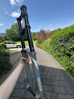 Vidlice Suntour RUX38 - 6