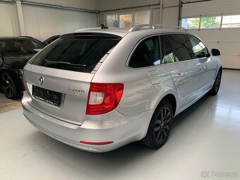 Škoda Superb combi 2.0 TDI Elegance r.v.2010 - 6
