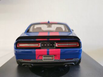 Dodge Challenger SRT SuperStock 1:18 GT Spirit - 6