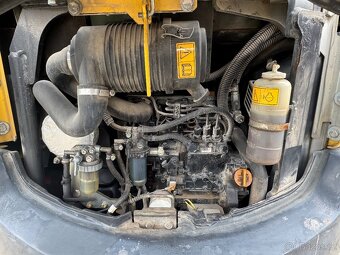 Yanmar Vio25 rok 15 a ca 3600 mth dobrý stav - 6