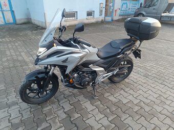Honda NC 750X - 6