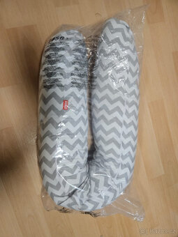 Kojící polštář zig zag - 6