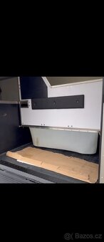 Přestavby vozidel pro převoz koní - 6