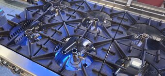 Sporák plynový se statickou plynovou troubou 3x GN 1/1 - 6