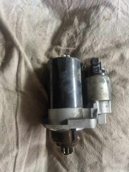 Startér Bosch 0 001 121 026 - 6