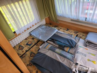 Burstner Fun 430, špičkový stav - jako nový, předstan - 6