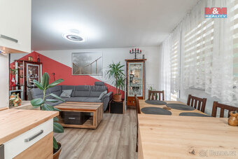 Prodej bytu 3+1, 71 m², Beroun, ul. Branislavova, 2x lodžie - 6