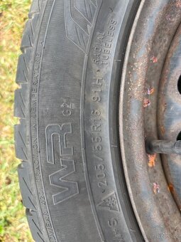 Plechové disky 16” + letní pneu Nokian – Ford Focus (r. 2006 - 6