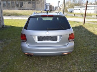 VW Golf 6 combi 2,0 103 kw Panorama Kůže Highline - 6