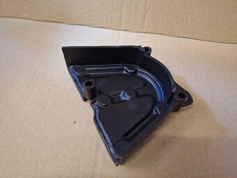 Ochranný kryt řetězového kola Kawasaki KMX 125 - 6