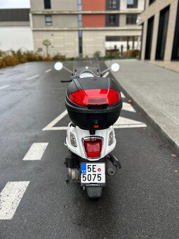 Sym Fiddle II ve výborném stavu - 6