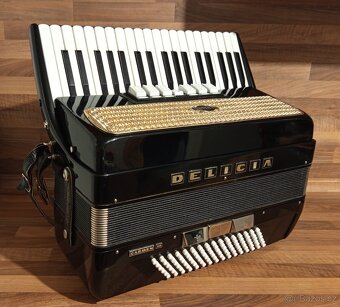 Akordeon (harmonika, heligonka) Delicia jako nová - 6