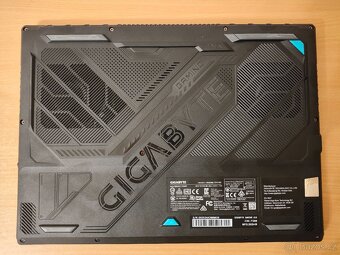 Gigabyte A16 – i7 / RTX4050 / 16 / 512 - 6